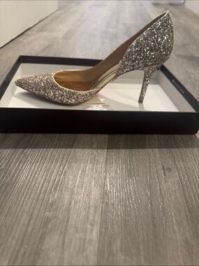 Badgley Mischka Glitter Pointed-Toe Stiletto Pump - Silver Glitter